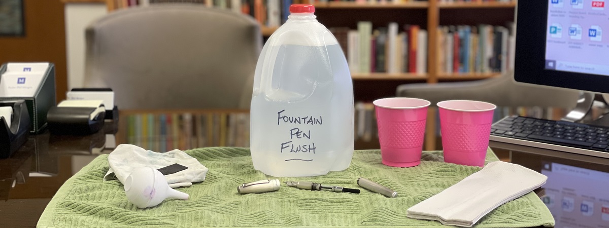 fountain pen flush cleaning